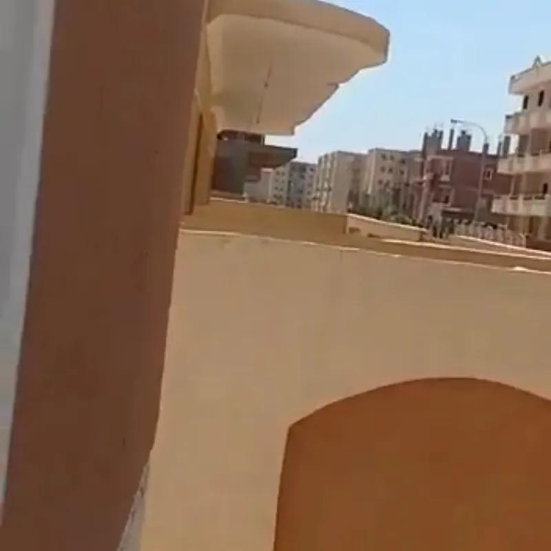 شقة للبيع بمساحة 200 متر و 3 غرف في القاهرة شقة للبيع بمساحة 200 متر و 3 غرف في القاهرة