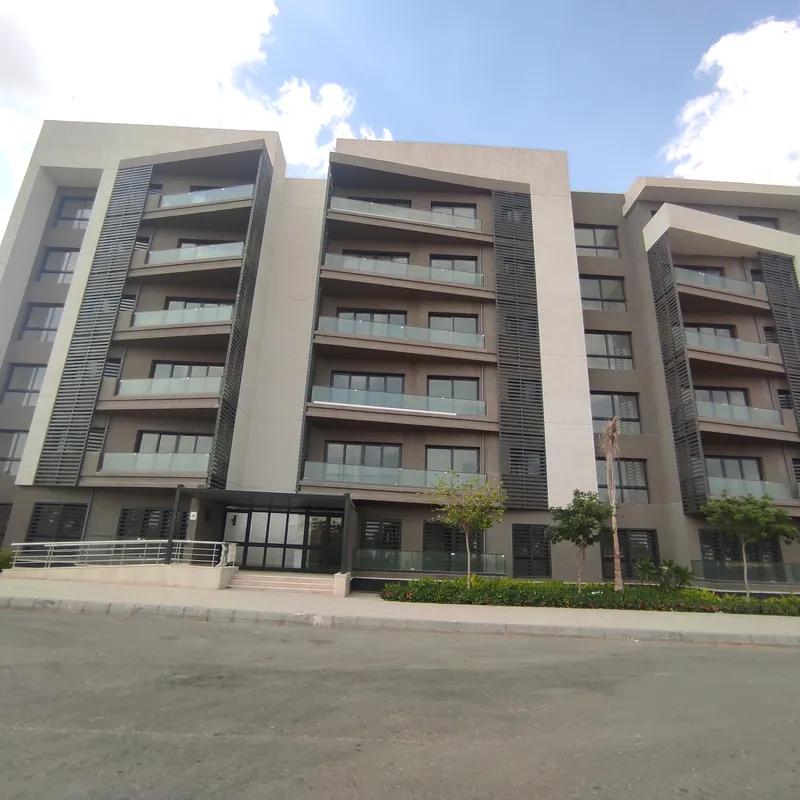 شقة للبيع بمساحة 111 متر و غرفتان في القاهرة