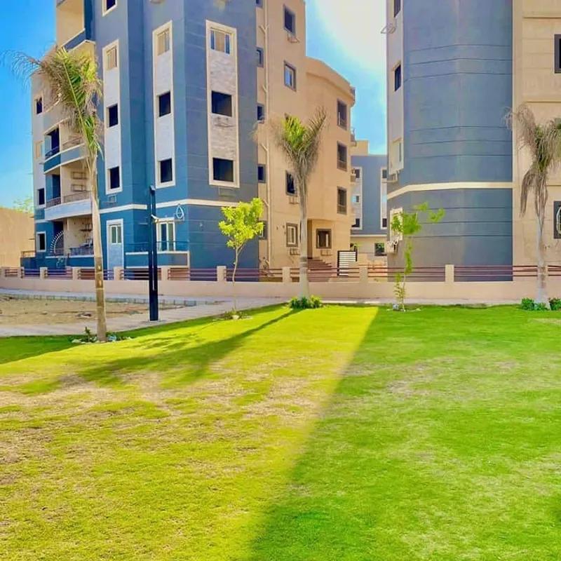 شقة للبيع بمساحة 120 متر و غرفتان في التجمع الخامس القاهرة شقة للبيع بمساحة 120 متر و غرفتان في التجمع الخامس القاهرة