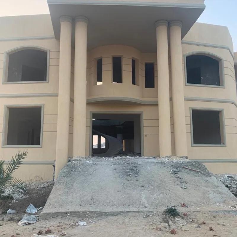 Villa for sale with an data.area 2,000 meters and 8 data.rooms in Obour Qaliubiya