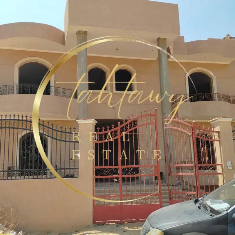 Villa for sale with an data.area 716 meters and 7 data.rooms in Qaliubiya