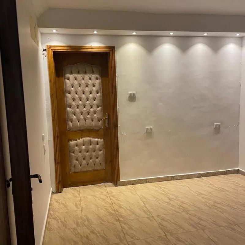 Apartment for sale with an data.area 130 meters and 3 data.rooms in Qaliubiya