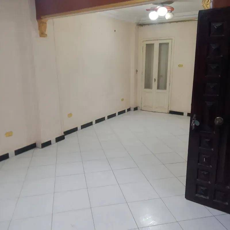 شقة للبيع بمساحة 82 متر و غرفتان في القاهرة شقة للبيع بمساحة 82 متر و غرفتان في القاهرة