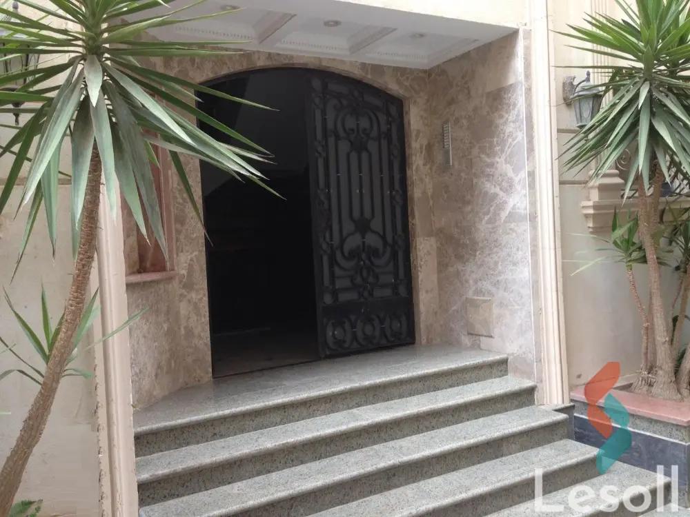 Penthouse for sale with an data.area 320 meters and 4 data.rooms in 5th Settlement Cairo