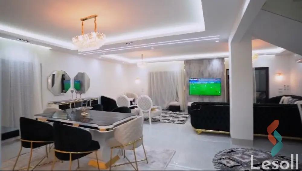 Townhouse for monthly rent with an data.area 250 meters and 5 rooms in Cheikh Zayed Giza