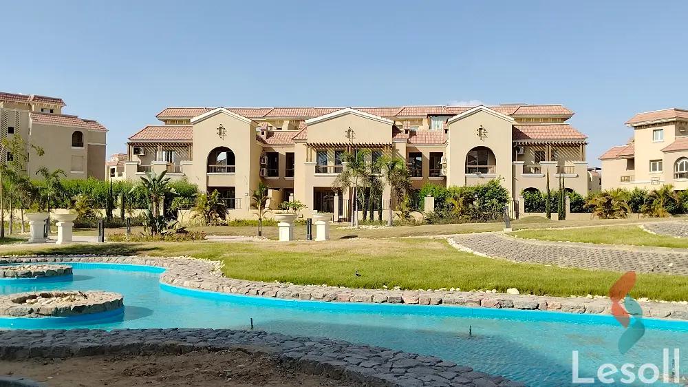 تاون هاوس للبيع بمساحة 276 متر و 3 غرف في مدينة الشروق القاهرة