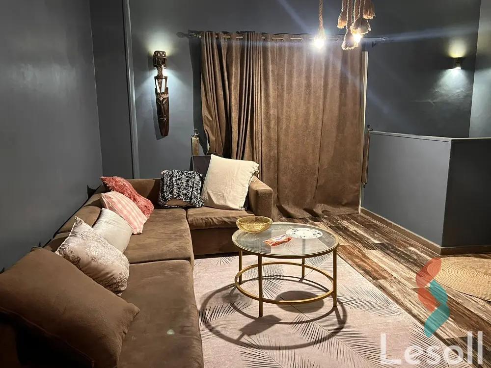 دوبلكس للبيع بمساحة 260 متر و 4 غرف في التجمع الخامس القاهرة