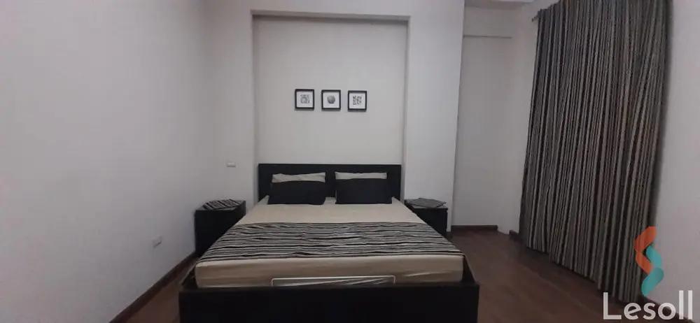 شقة بحديقة للبيع بمساحة 210 متر و 3 غرف في التجمع الاول القاهرة