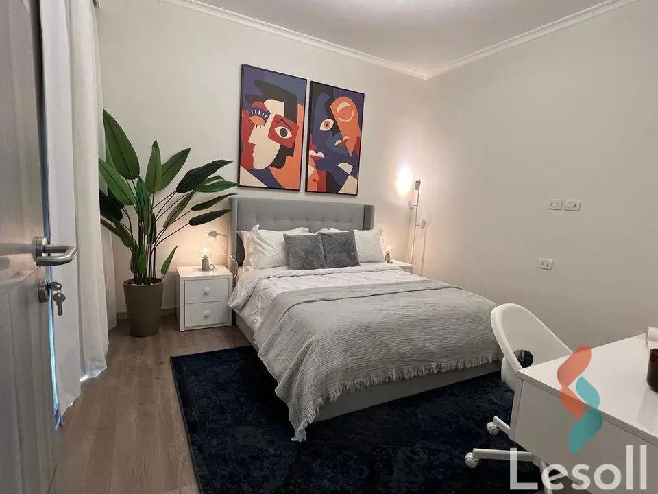 شقة بحديقة للبيع بمساحة 167 متر و 3 غرف في الشيخ زايد الجيزة