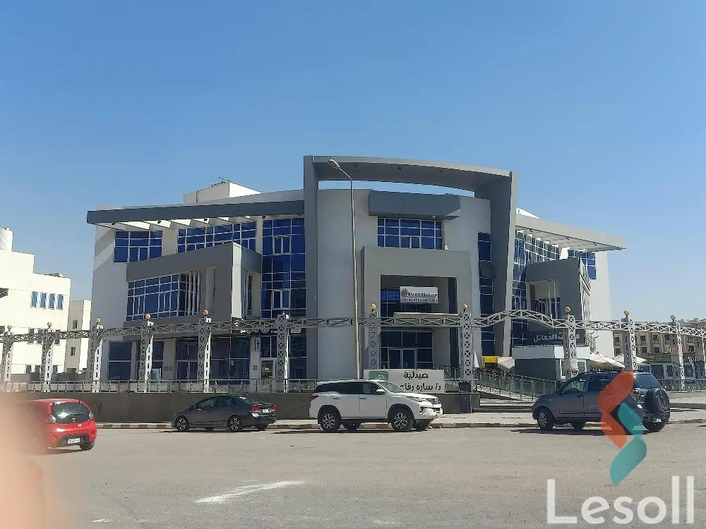 شقة بحديقة للبيع بمساحة 120 متر و غرفتان في الشيخ زايد الجيزة