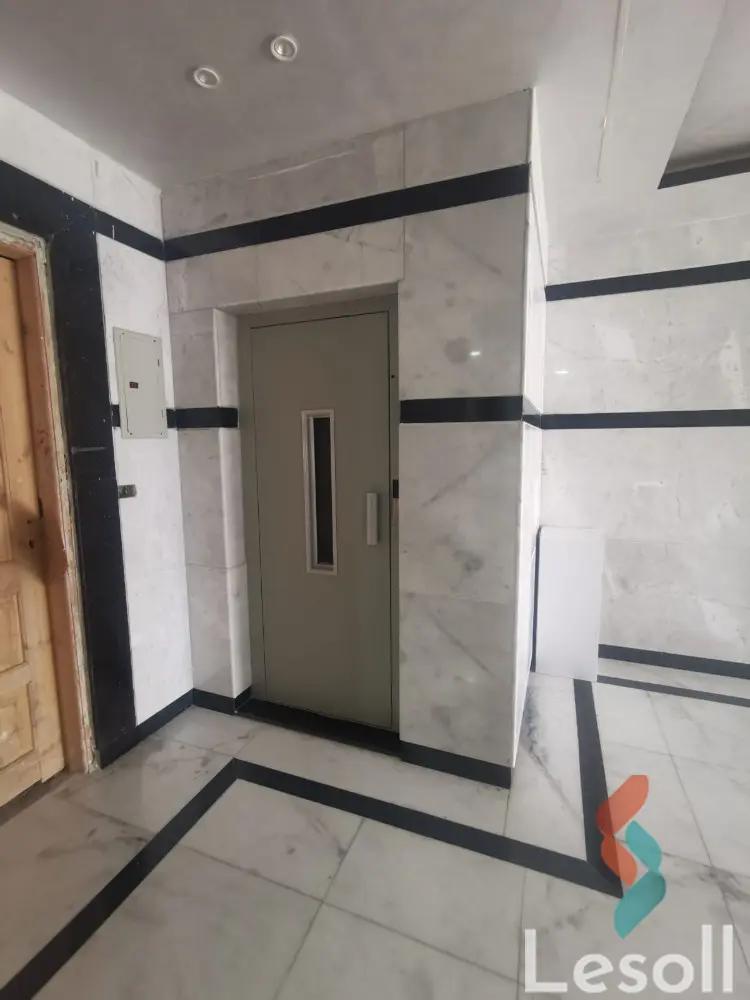 Apartment for yearly rent with an data.area 190 meters and 3 rooms in New Cairo Cairo - Image 3