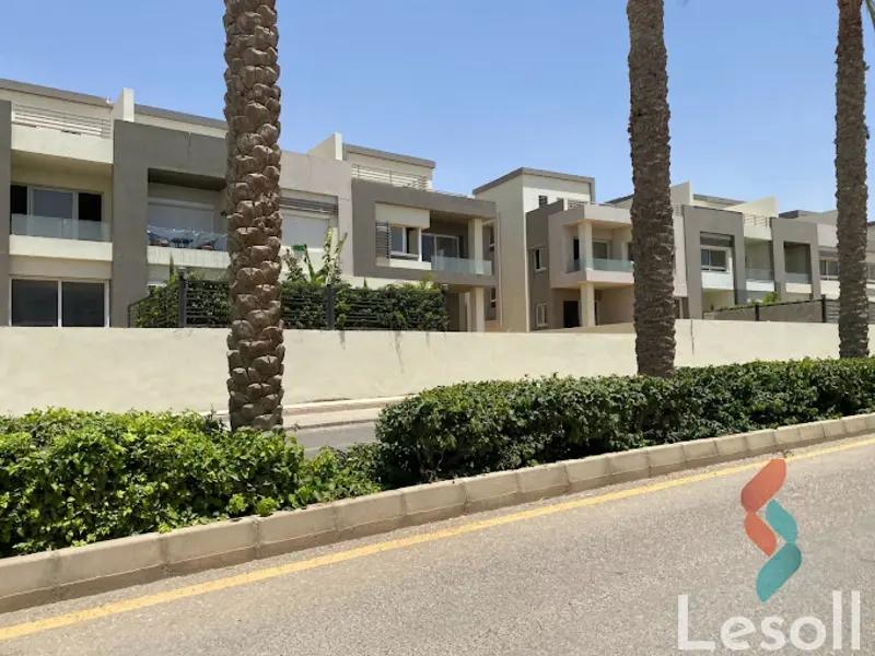 Villa for sale with an data.area 670 meters and 4 data.rooms in New Cairo Cairo - Main Image