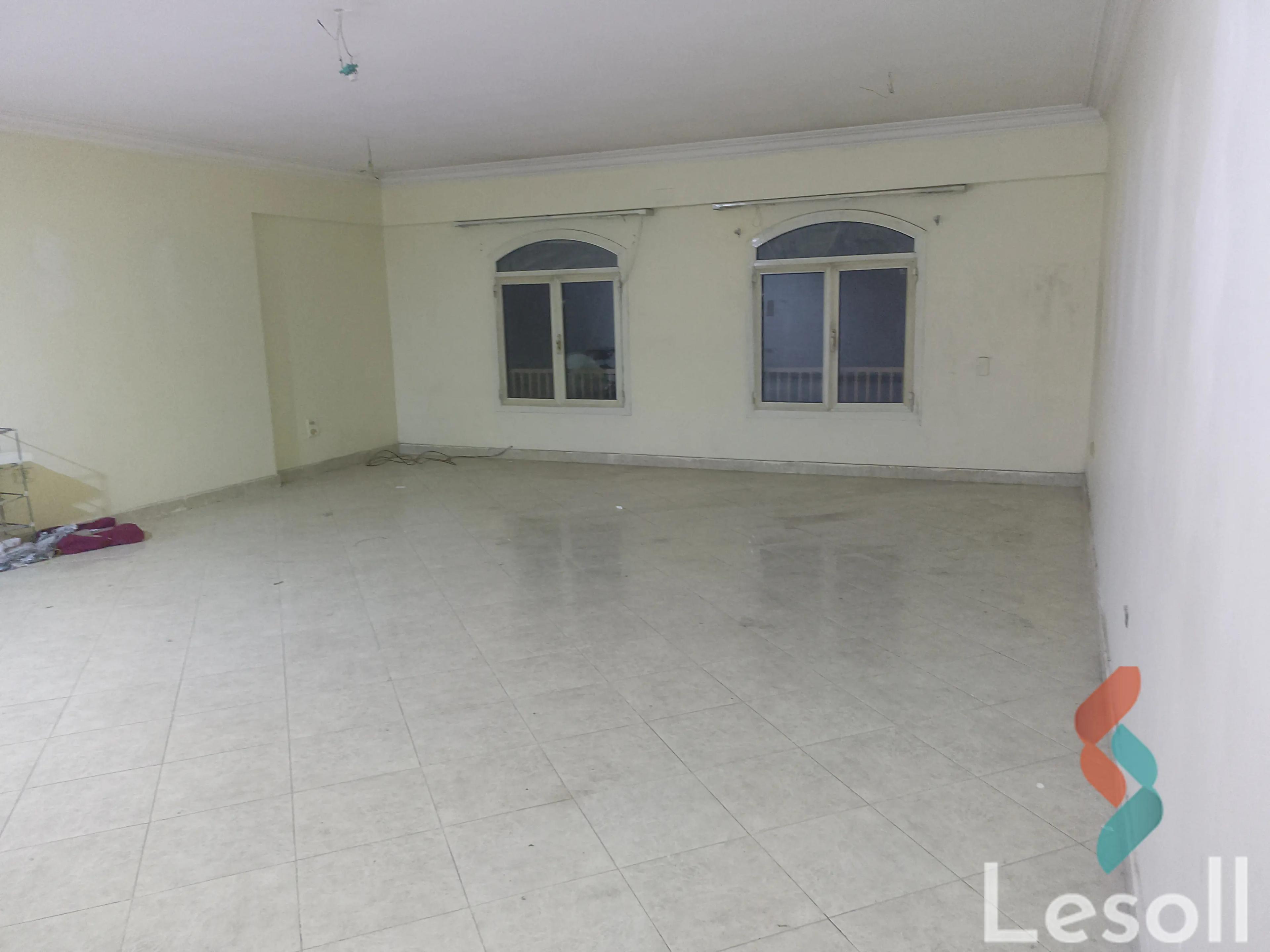 Apartment with garden for monthly rent with an area 175 meters and 3 rooms in Faisal Giza