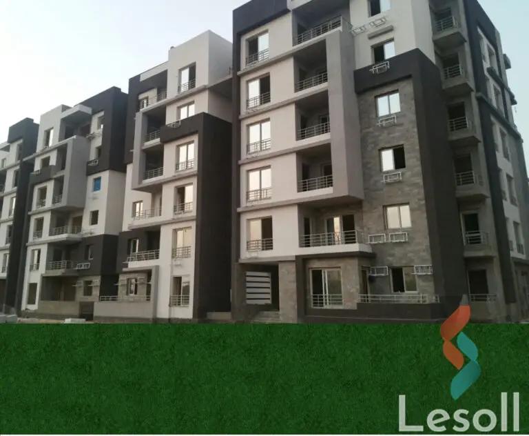 Apartment with garden for sale with an area 100 meters and 2 room in New Cairo Cairo