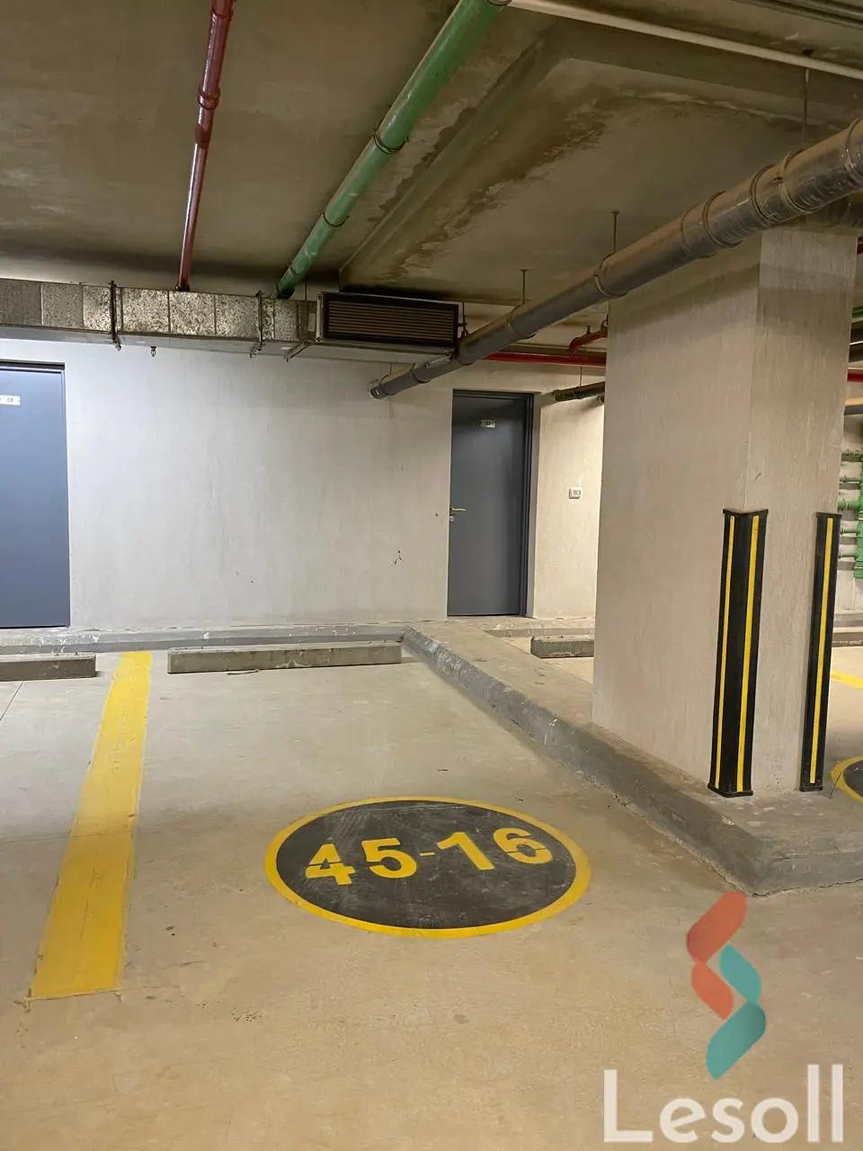 شقة بحديقة للبيع بمساحة 158 متر و غرفتان في السادس من أكتوبر الجيزة - كل الصور