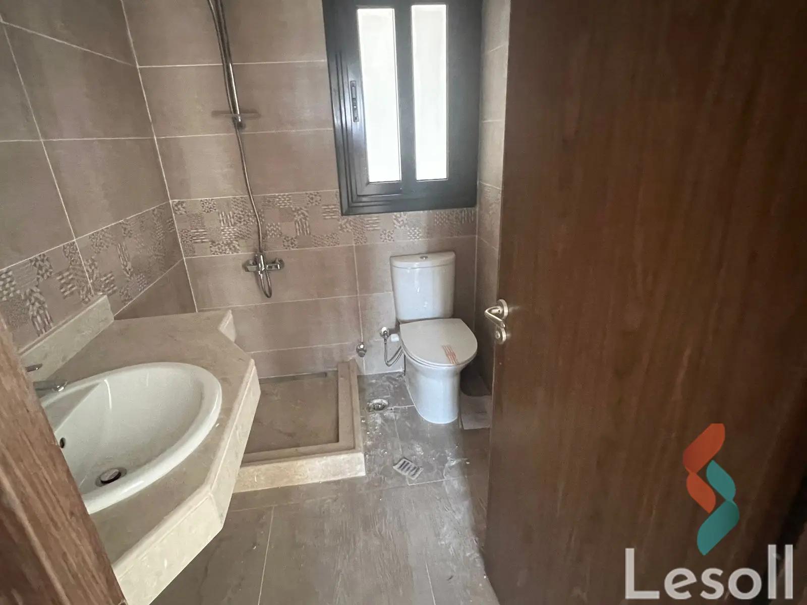 Apartment for sale with an area 84 meters and 2 room in Madinty Cairo - Image 4