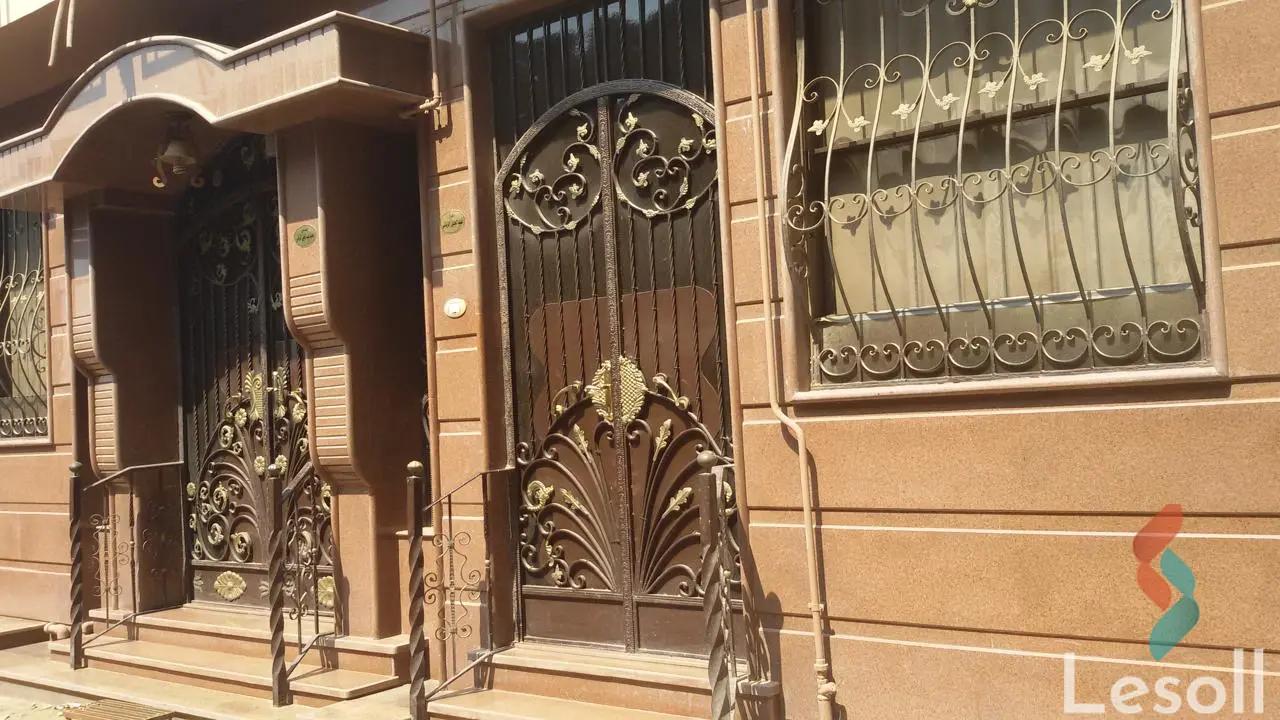 Building for sale with an area 1,050 meters and 3 rooms in Banha Qaliubiya