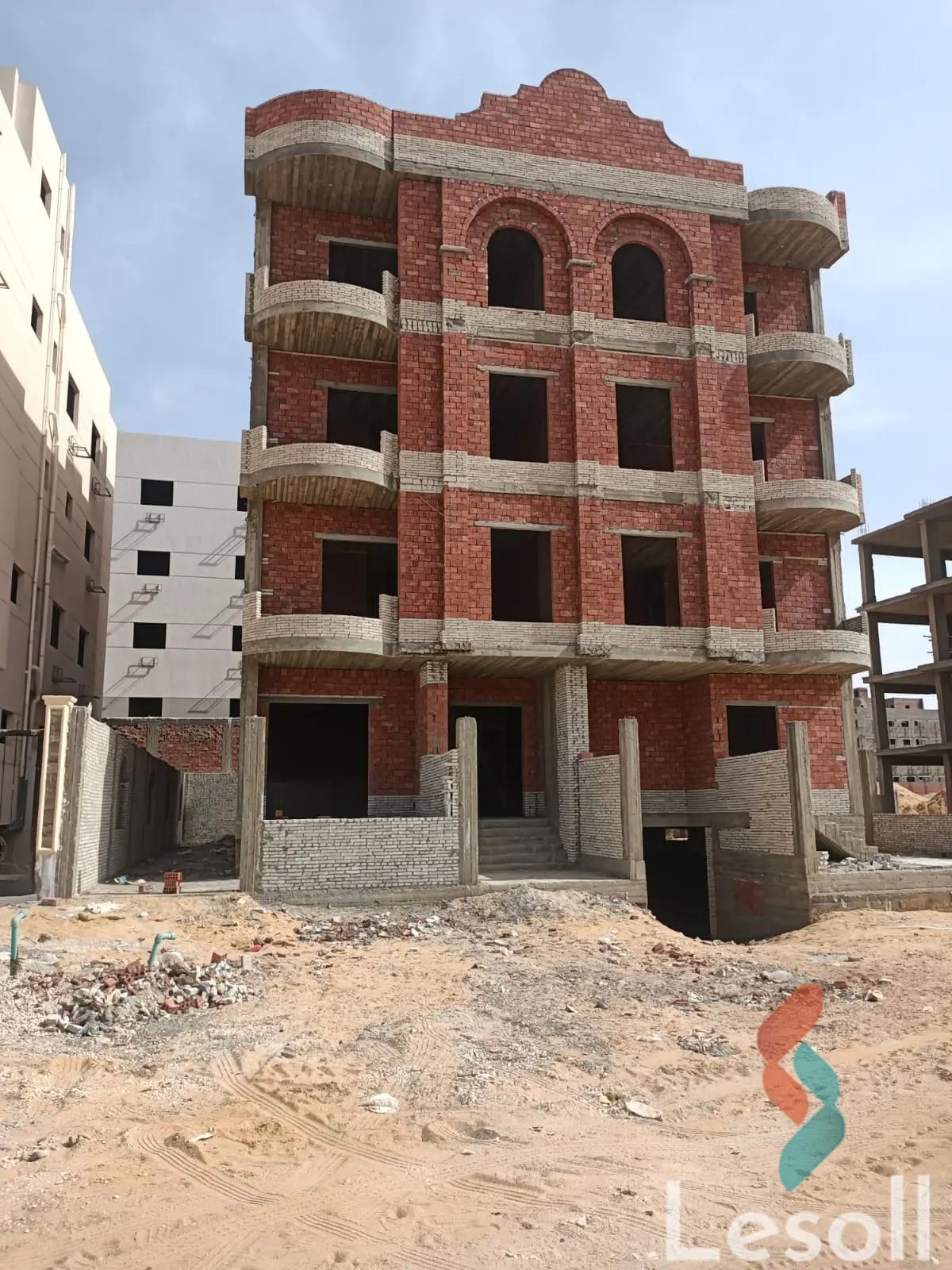 Apartment with garden for sale with an area 150 meters and 3 rooms in 5th Settlement Cairo - Image 3