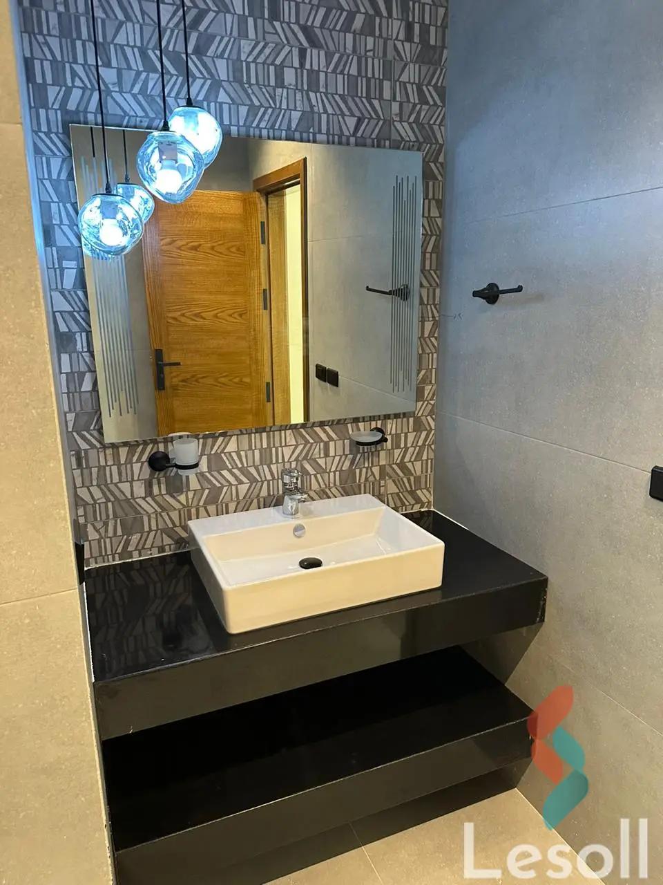 Apartment for monthly rent with an area 200 meters and 3 rooms in Nasr City Cairo - Image 2