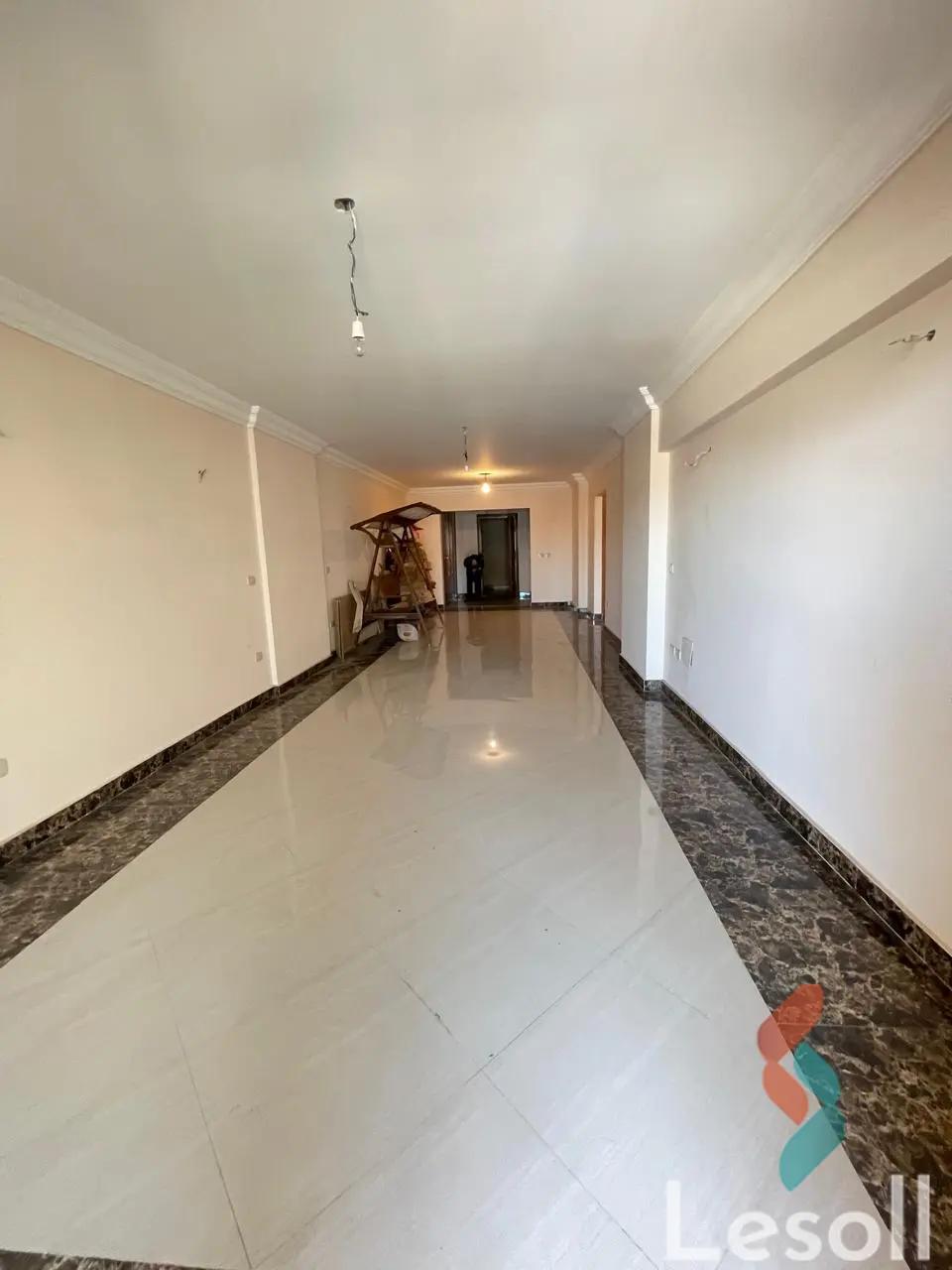 Apartment for sale with an area 200 meters and 3 rooms in Glim Alexandria