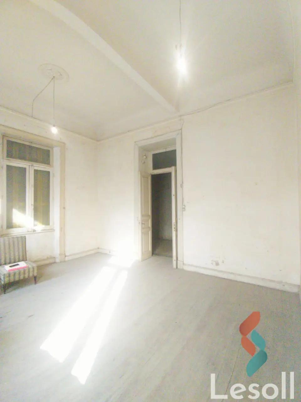 Apartment for sale with an area 100 meters and 3 rooms in Mahta Alraml Alexandria