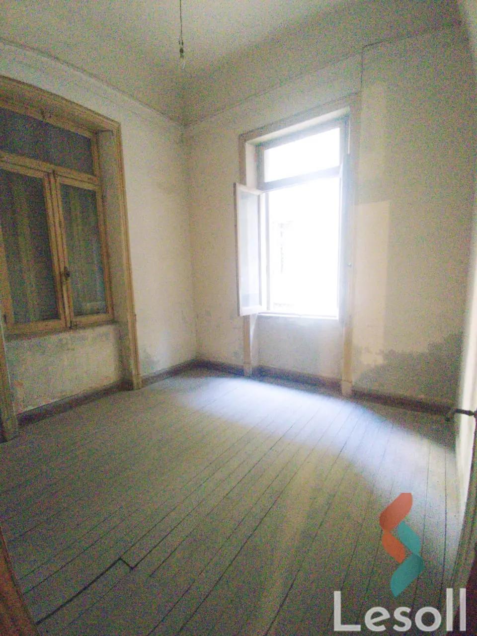Apartment for sale with an area 100 meters and 3 rooms in Mahta Alraml Alexandria