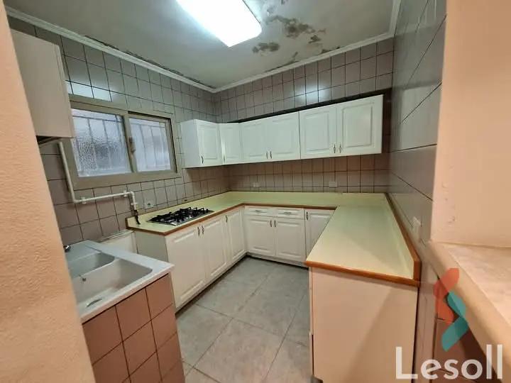 Apartment for sale with an area 165 meters and 3 rooms in El Montaza Alexandria