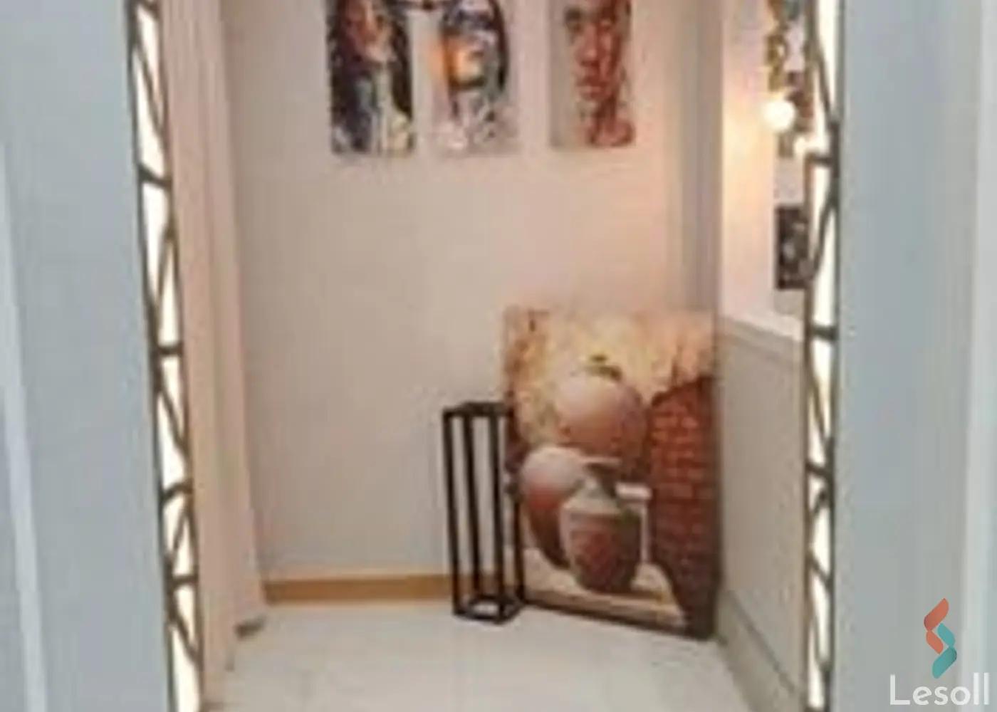 Apartment for daily rent with an data.area 180 meters and 3 rooms in Mohandessin Giza - Image 4