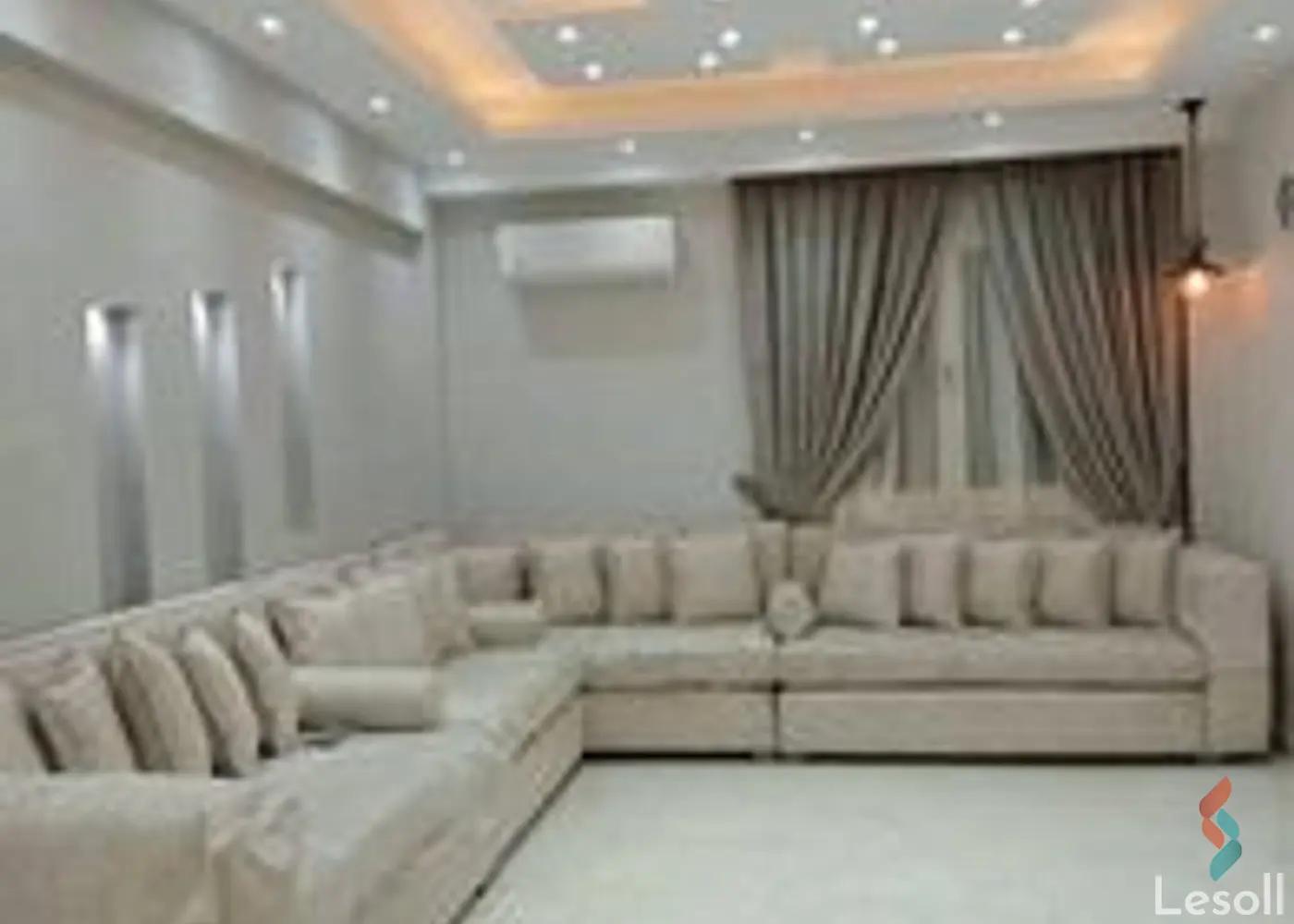 Apartment for daily rent with an data.area 180 meters and 3 rooms in Mohandessin Giza - Image 3