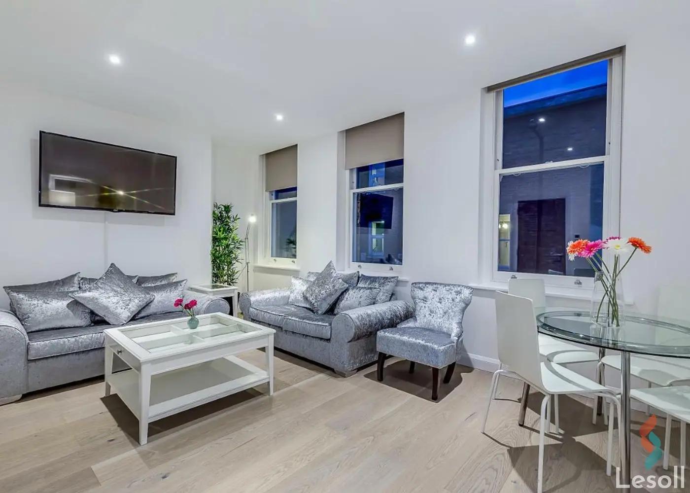 شقة للايجار اليومي بمساحة 165 متر و 3 غرف في المهندسين الجيزة - صورة 2