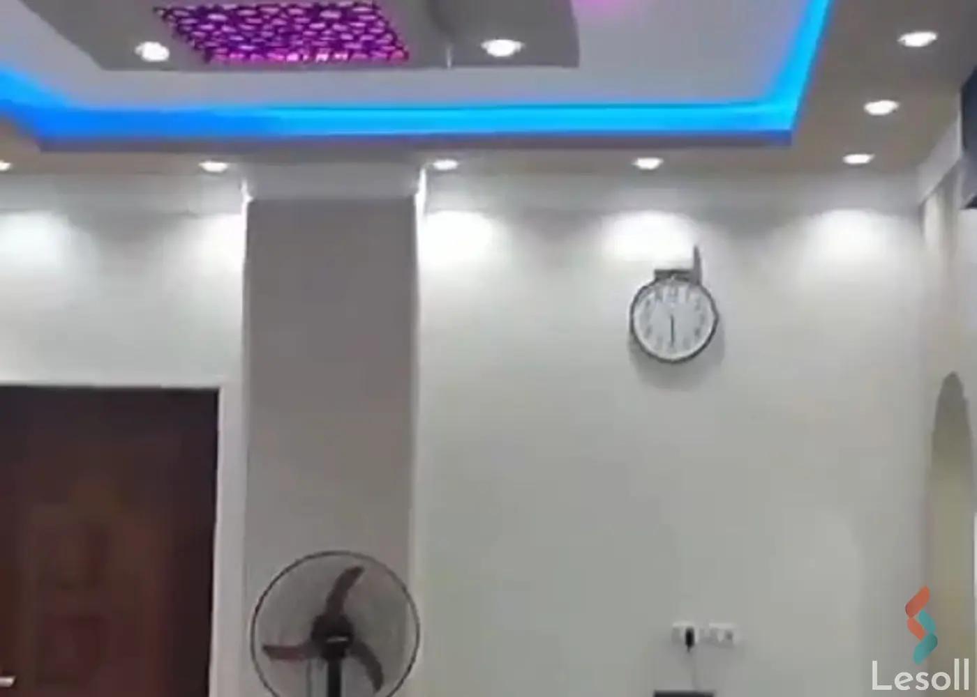 شقة للبيع بمساحة 200 متر و 4 غرف في مصر الجديدة القاهرة - صورة 2