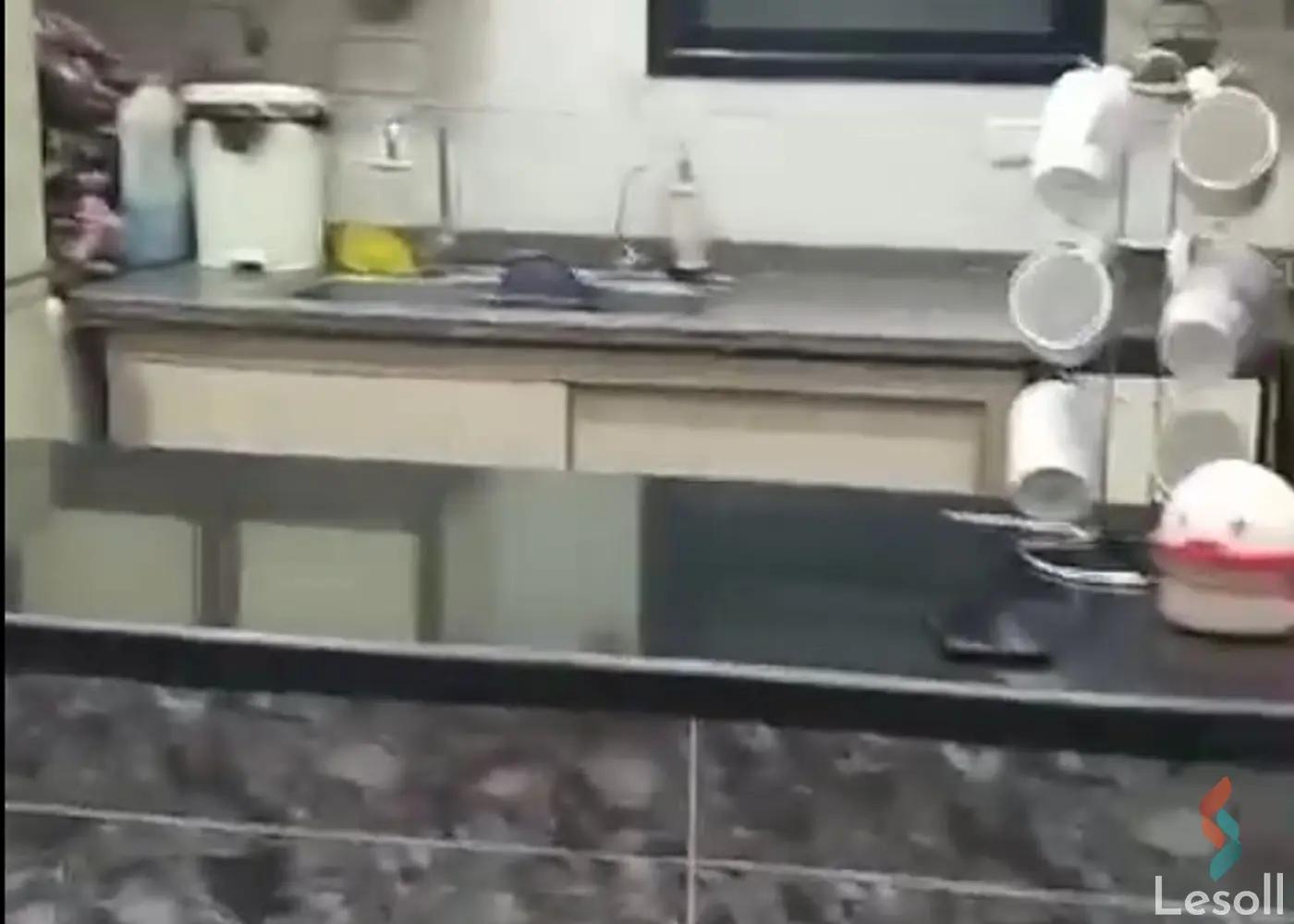 شقة للبيع بمساحة 200 متر و 4 غرف في مصر الجديدة القاهرة - كل الصور