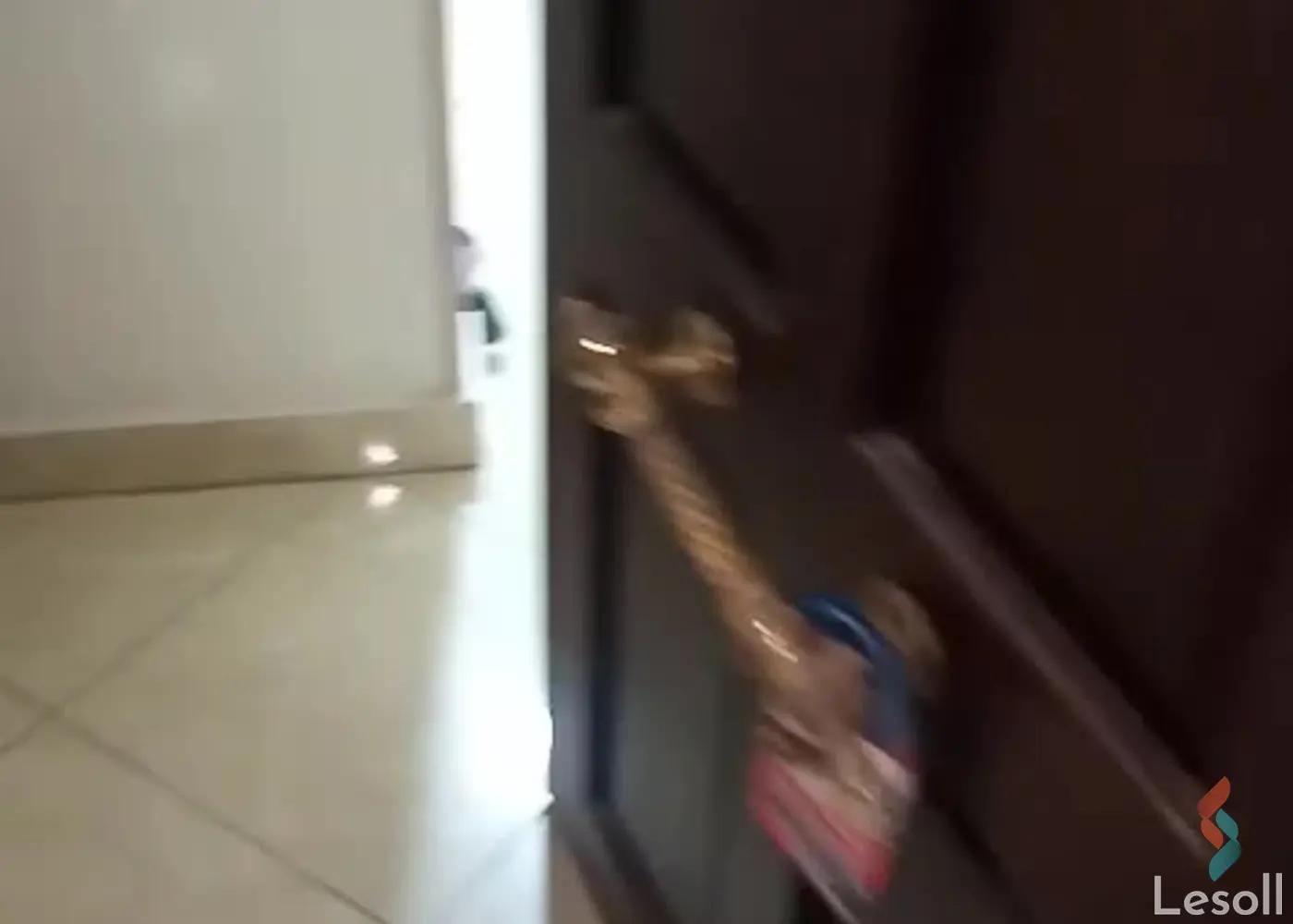 Apartment for sale with an data.area 200 meters and 3 data.rooms in Nasr City Cairo - Image 2