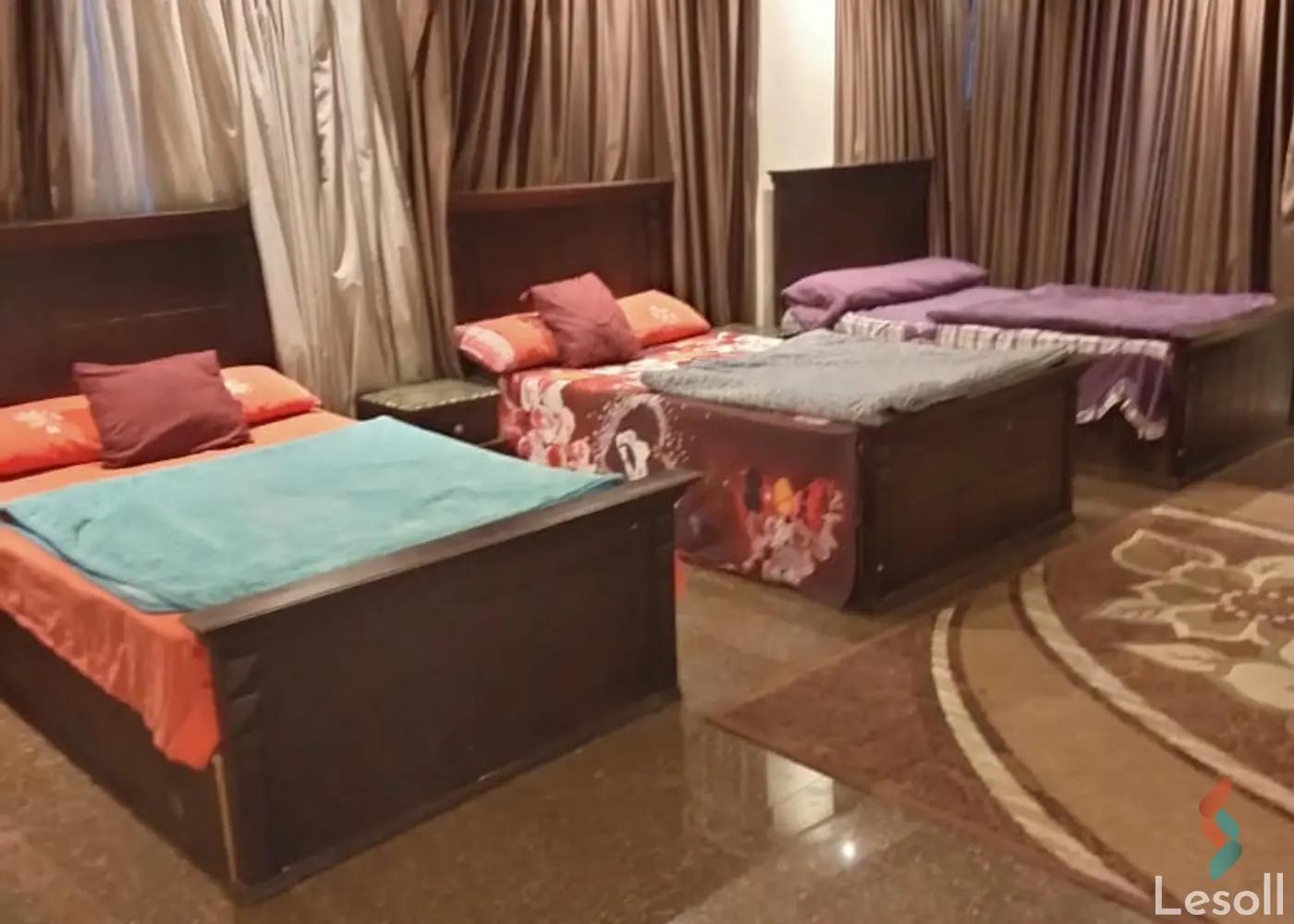 Apartment for daily rent with an data.area 200 meters and 3 rooms in Mohandessin Giza - Image 4