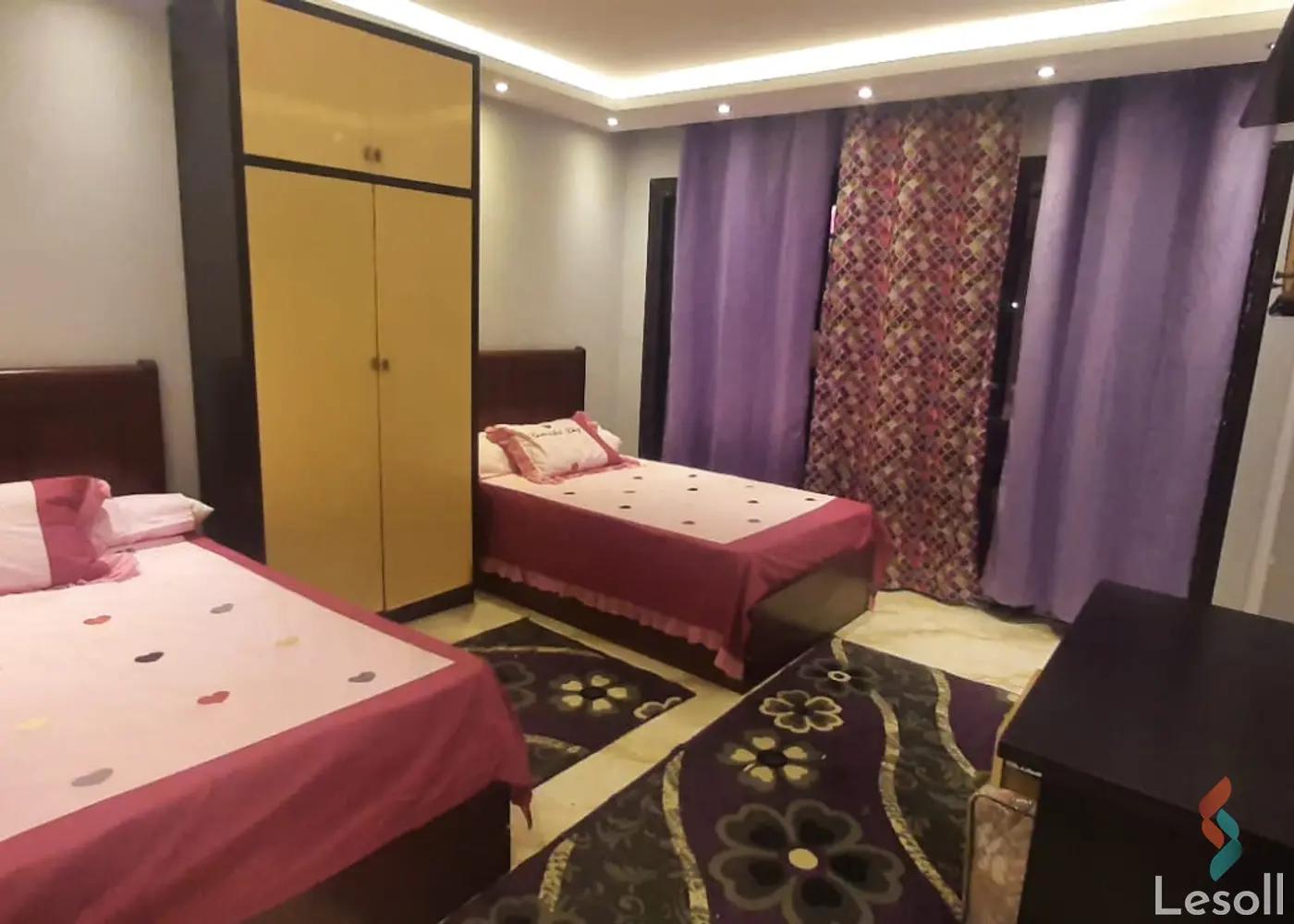 Apartment for daily rent with an data.area 200 meters and 3 rooms in Mohandessin Giza - Image 4