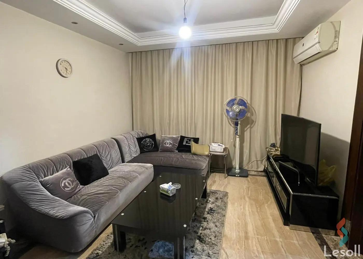 Apartment for sale with an data.area 270 meters and 3 data.rooms in Nasr City Cairo - Image 4