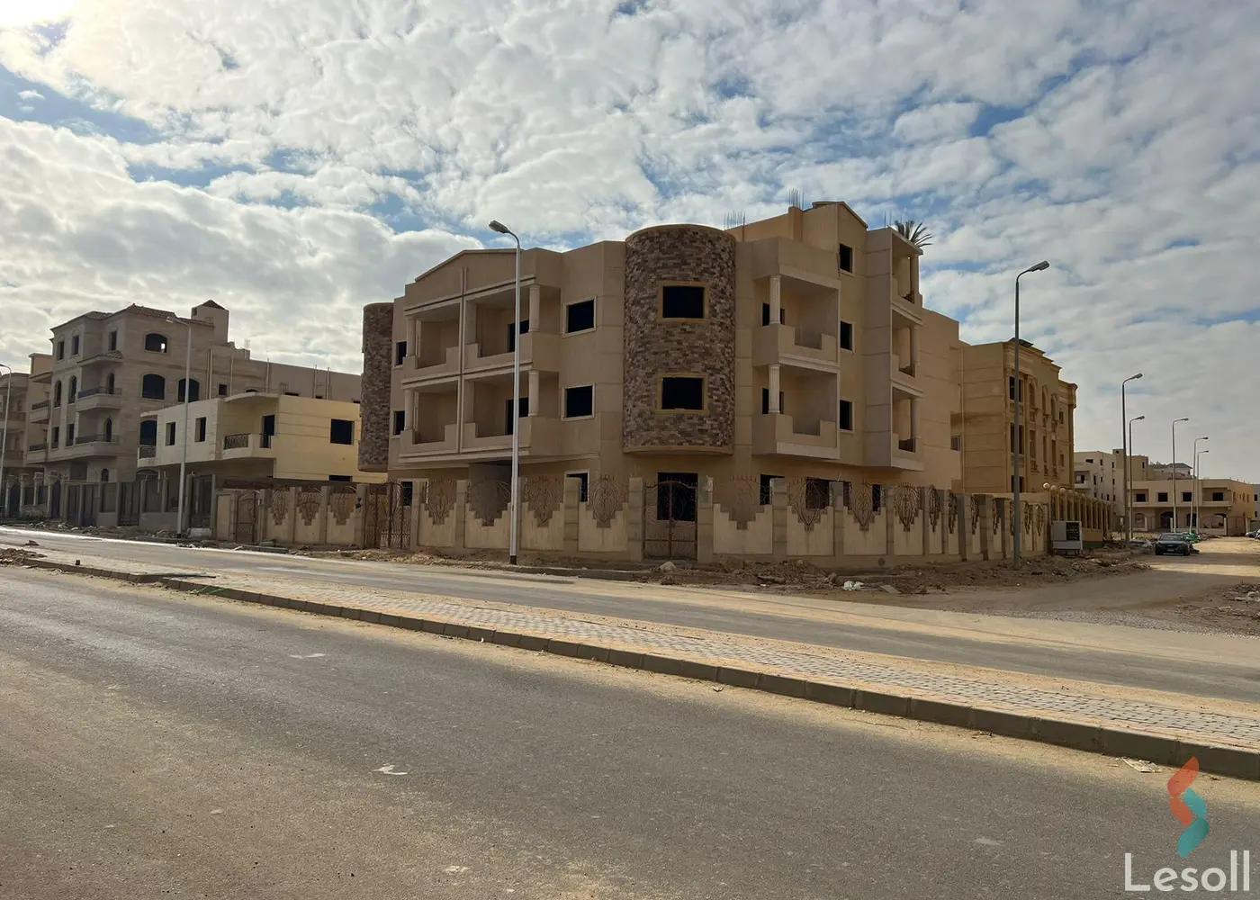 Building for sale with an data.area 960 meters and 4 data.rooms in 5th Settlement Cairo - All Images