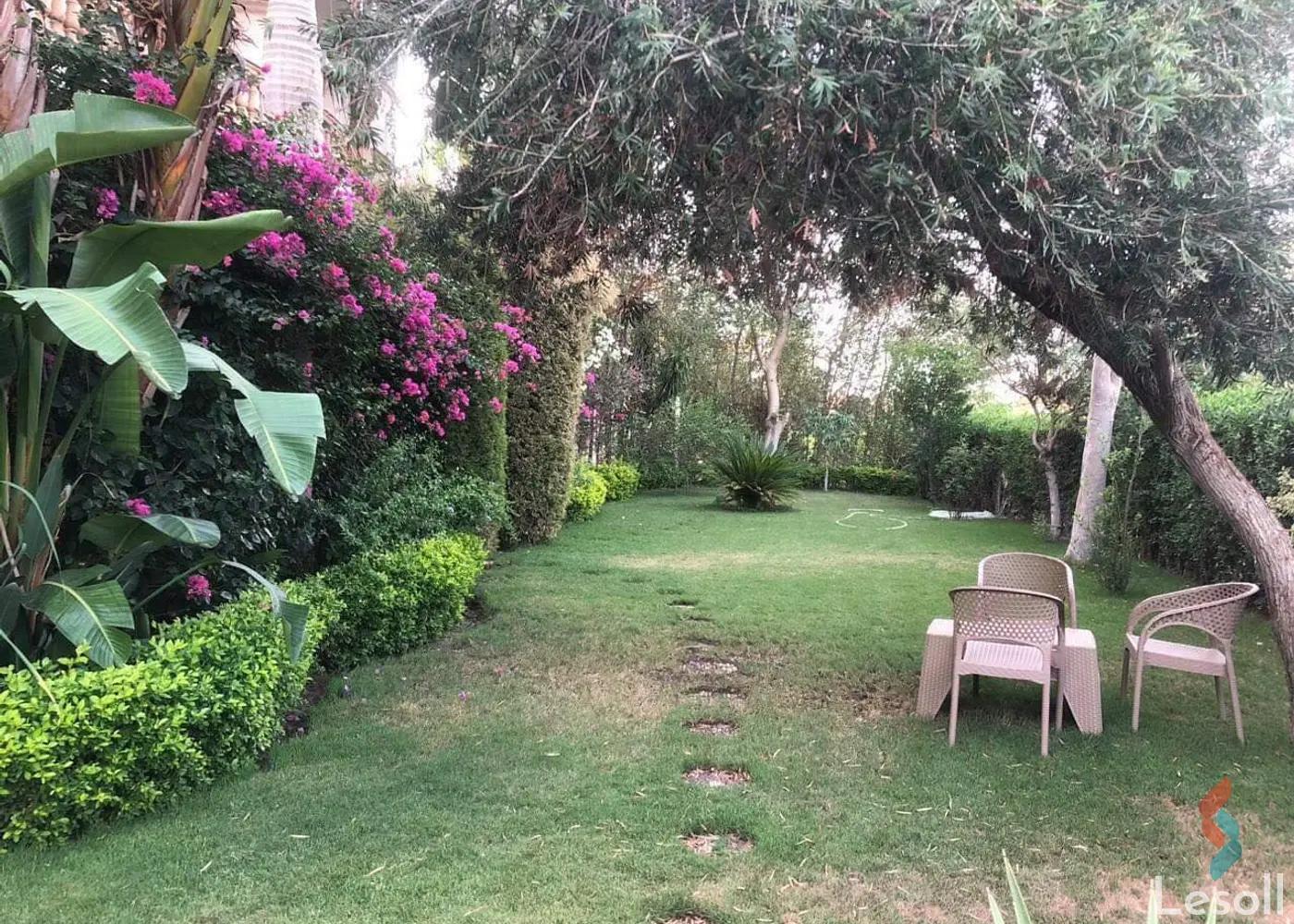 Villa for sale with an data.area 1,500 meters and 10 data.rooms in Shorouk Cairo - All Images