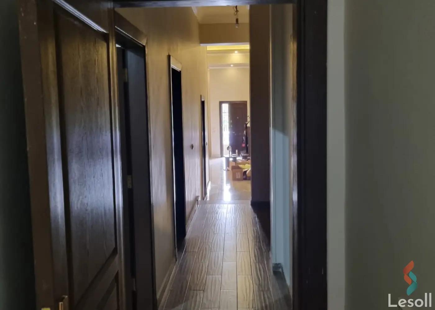 Apartment for yearly rent with an data.area 185 meters and 3 rooms in 5th Settlement Cairo - Image 4