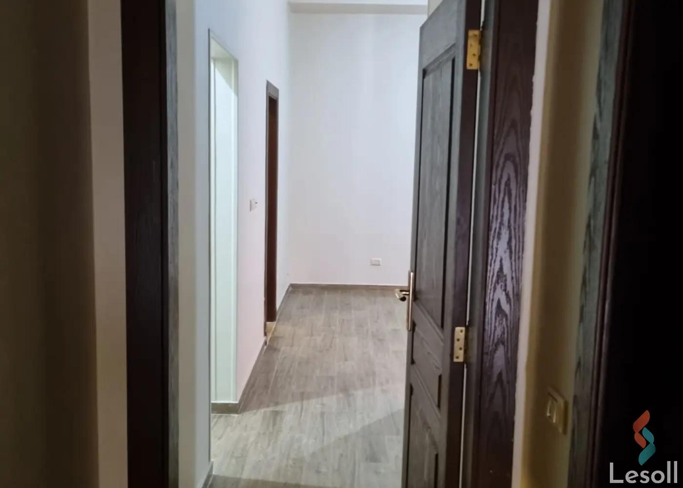 Apartment for yearly rent with an data.area 185 meters and 3 rooms in 5th Settlement Cairo - Image 3