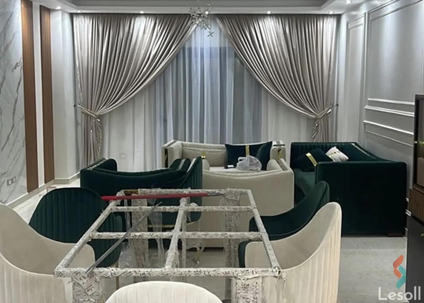 Apartment for daily rent with an data.area 165 meters and 3 rooms in Mohandessin Giza - Image 2