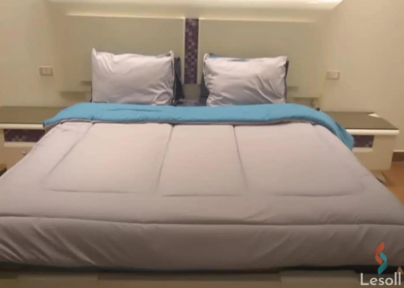 Apartment for daily rent with an data.area 165 meters and 3 rooms in Mohandessin Giza - Image 2