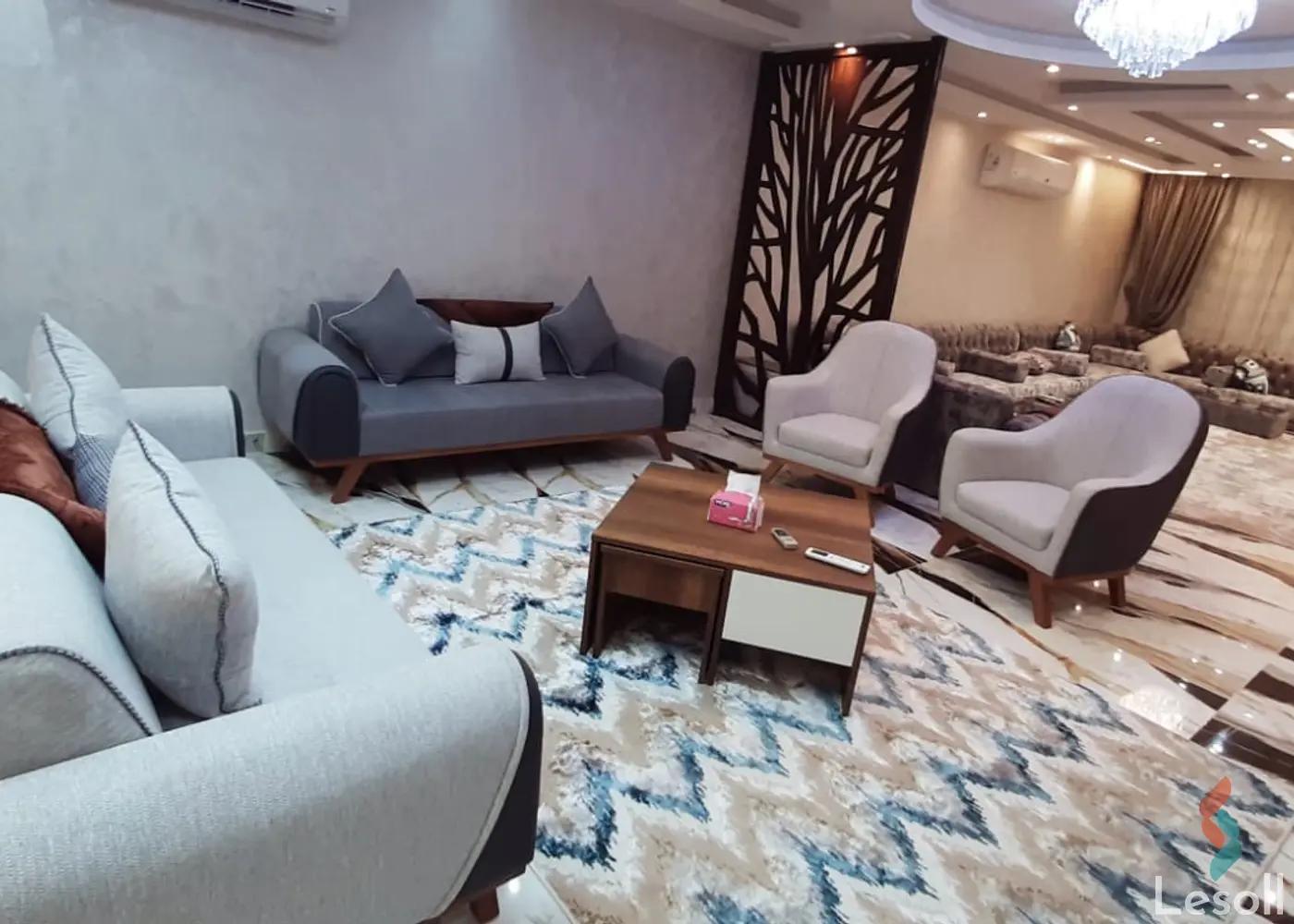 Apartment for daily rent with an data.area 165 meters and 3 rooms in Mohandessin Giza - Image 4