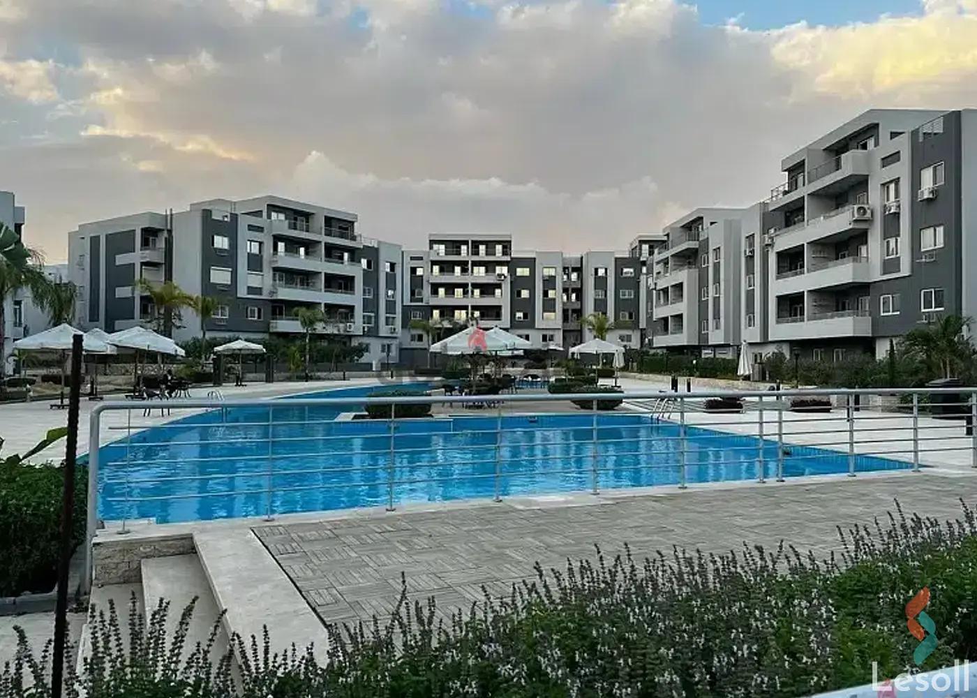 Apartment with garden for sale with an data.area 201 meters and 3 data.rooms in Obour Qaliubiya