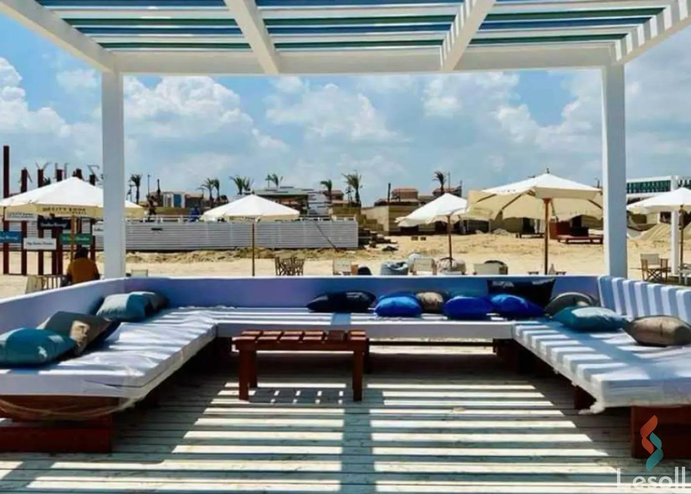 Townhouse for sale with an data.area 402 meters and 5 data.rooms in Mansoura Dakahlia