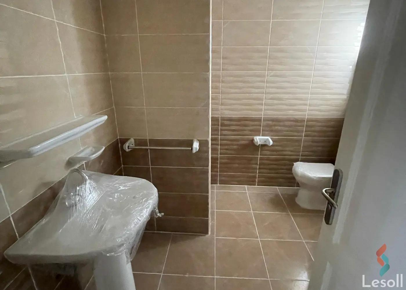 شقة للبيع بمساحة 146 متر و 3 غرف في مدينتي القاهرة - صورة 2