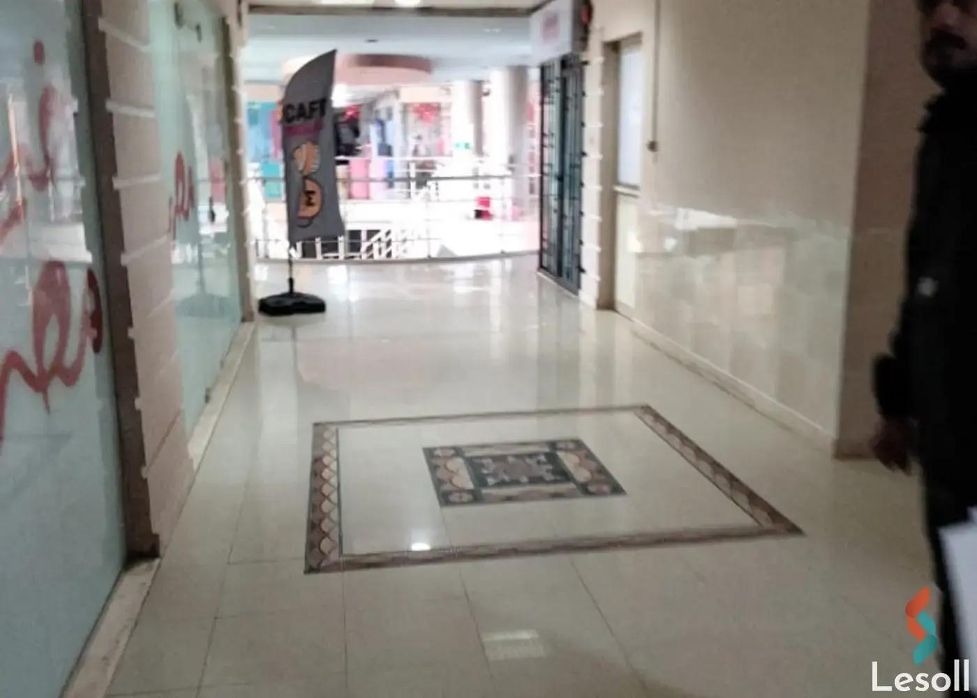 Retail for sale with an area of 38 meters in October 6 Giza - Image 4