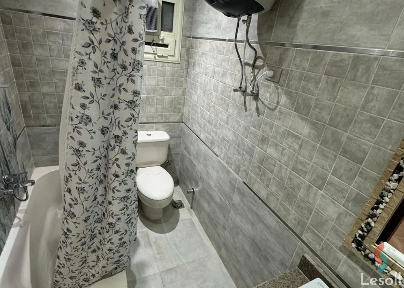 شقة للبيع بمساحة 193 متر و 3 غرف في التجمع الخامس القاهرة - صورة 3