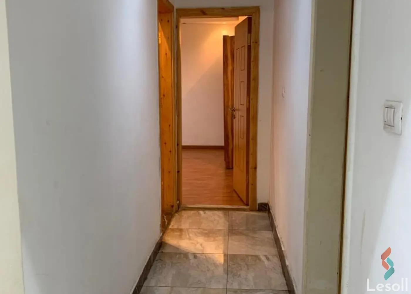 Apartment for sale with an data.area 210 meters and 4 data.rooms in Zamalek Cairo