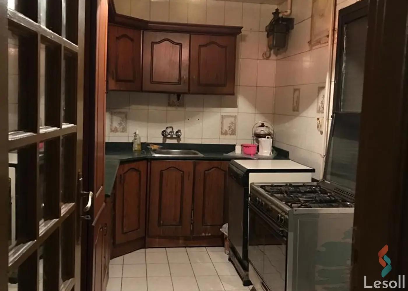 شقة للبيع بمساحة 200 متر و غرفتان في الدقى الجيزة - كل الصور